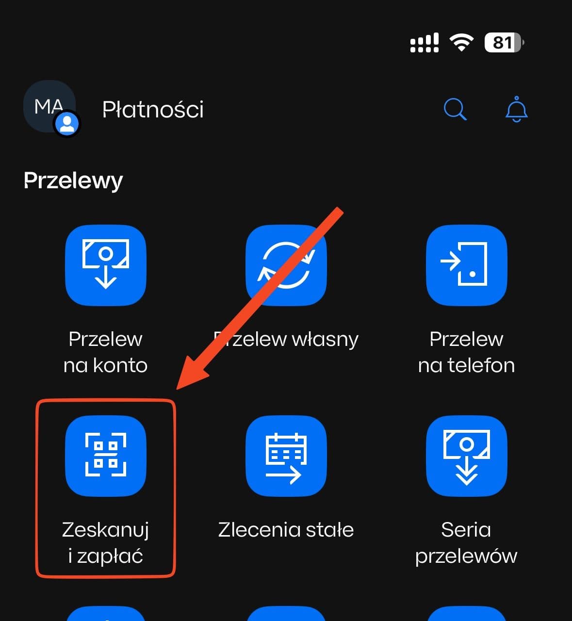 Ekran aplikacji PKO IKO z zaznaczonym przyciskiem „Zeskanuj i zapłać”