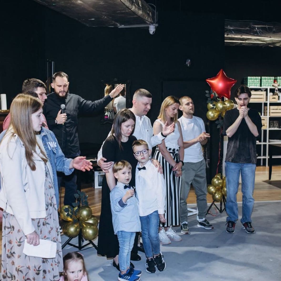 Modlitwa błogosławieństwa pośród wspólnoty